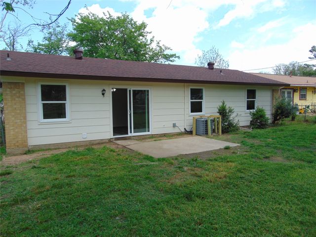 9912 Bluffcreek Drive, Dallas, TX 75227