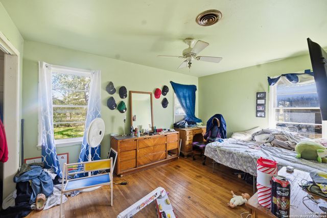 235 Meadow, New Braunfels, TX 78130