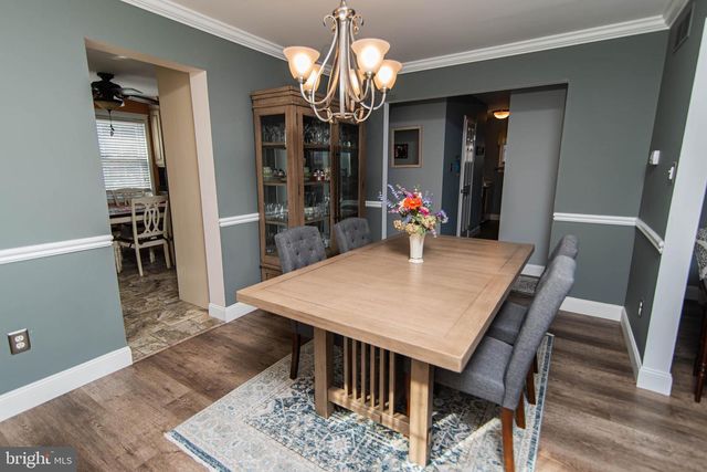 36 PEBBLE DR, Horsham, PA 19044