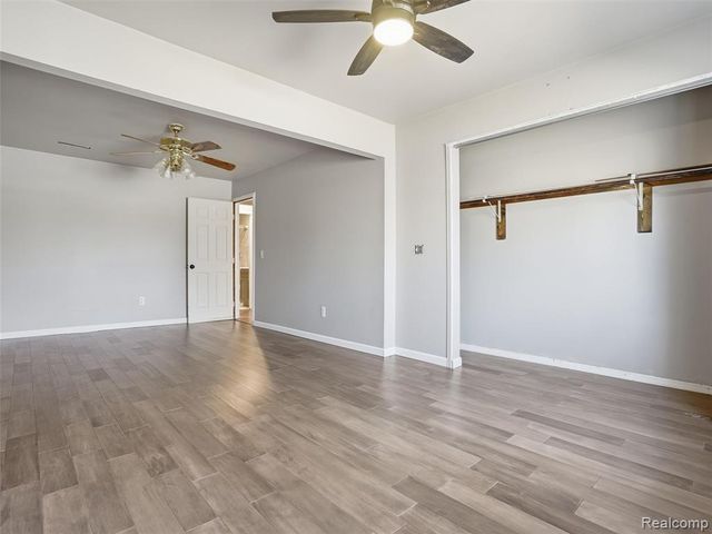 8568 Janis Street, Shelby Twp, MI 48317