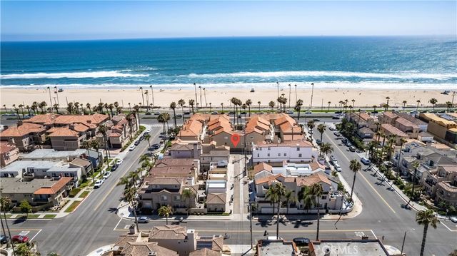 2000 Pacific Coast Highway 203, Huntington Beach, CA 92648
