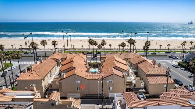 2000 Pacific Coast Highway 203, Huntington Beach, CA 92648