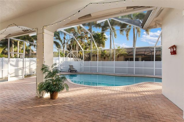 15966 SW 3rd Street, Pembroke Pines, FL 33027