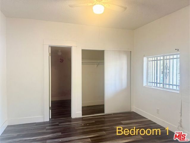 204 W 52nd Place, Los Angeles, CA 90037