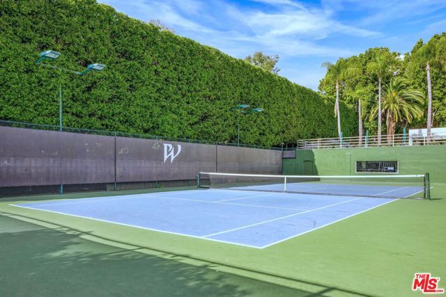 1131 Alta Loma Road 116, West Hollywood, CA 90069