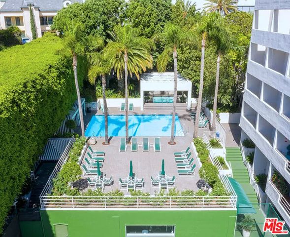 1131 Alta Loma Road 116, West Hollywood, CA 90069
