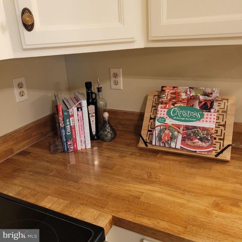 26097 HILLS DR, Mechanicsville, MD 20659