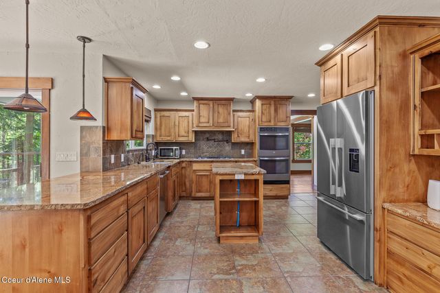 3075 E York CT, Hayden, ID 83835