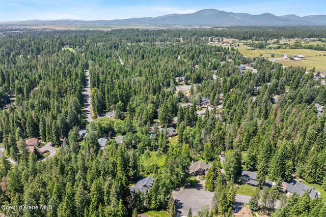 3075 E York CT, Hayden, ID 83835