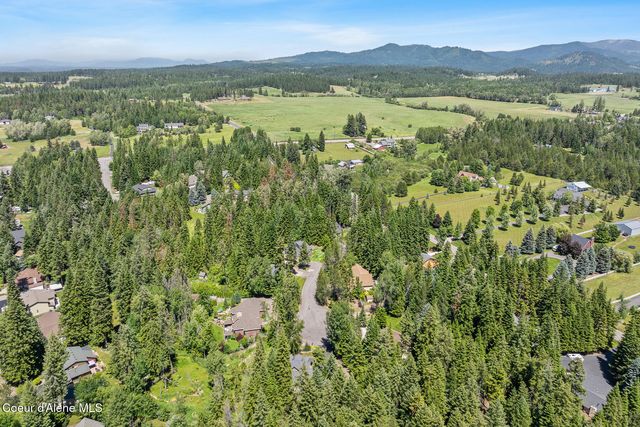 3075 E York CT, Hayden, ID 83835