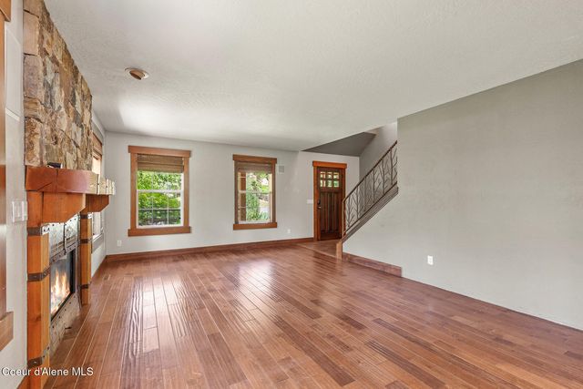 3075 E York CT, Hayden, ID 83835