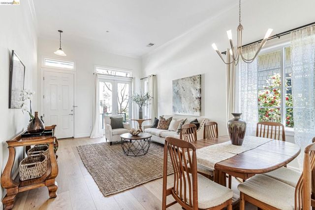 104 Seacliff Court, Richmond, CA 94801