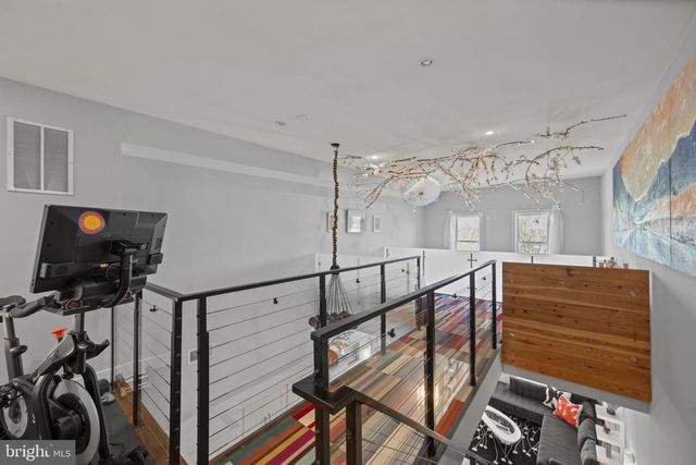 1621 D ST SE #2, Washington, DC 20003