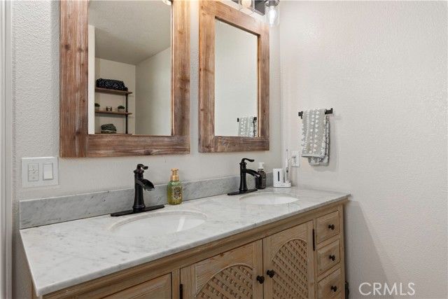 170 Deer Hill Lane, Lakeport, CA 95453