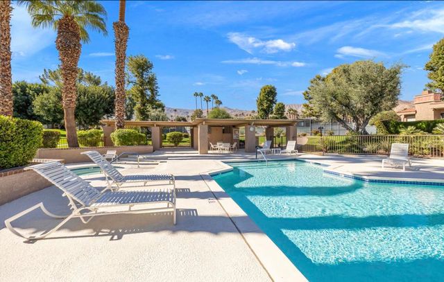 48665 Moon Terrace Lane, Palm Desert, CA 92260