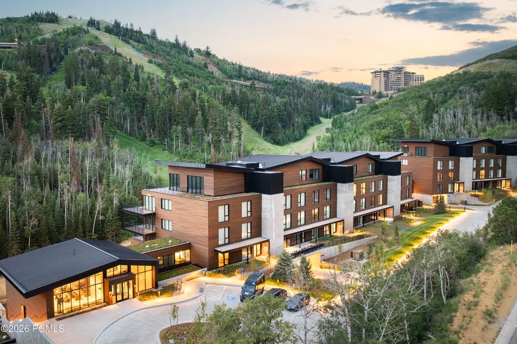 3267 W Deer Hollow Road 2503, Park City, UT 84060
