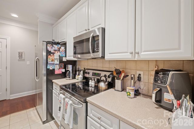 8829 Legacy Lake Lane, Charlotte, NC 28269