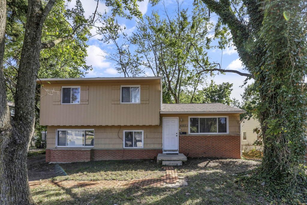 4297 E Livingston Avenue, Columbus, OH 43227