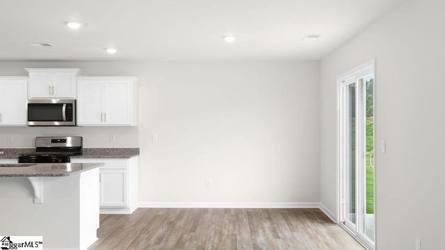 2122 Pierett Circle, Woodruff, SC 29388