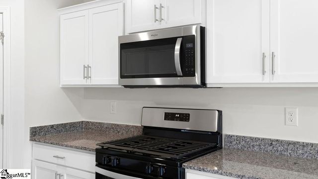 2122 Pierett Circle, Woodruff, SC 29388