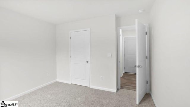 2122 Pierett Circle, Woodruff, SC 29388