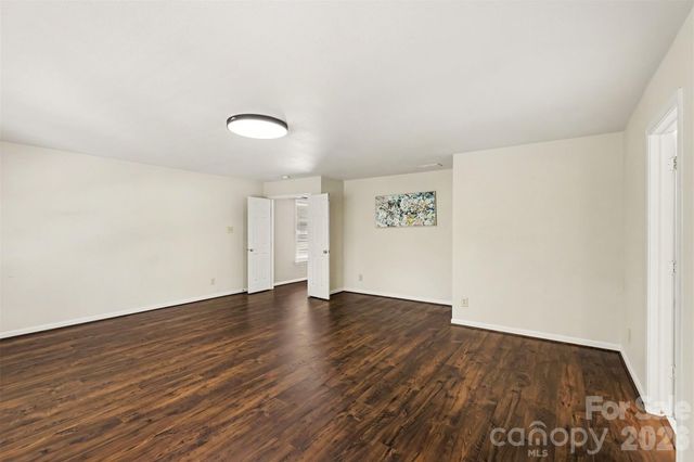 6058 Laurent Avenue, Fort Mill, SC 29715