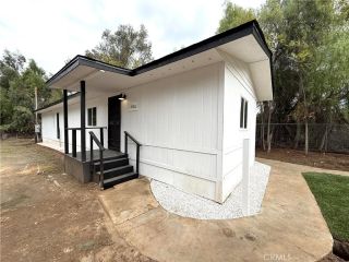 14786 Laurel, Riverside, CA 92503