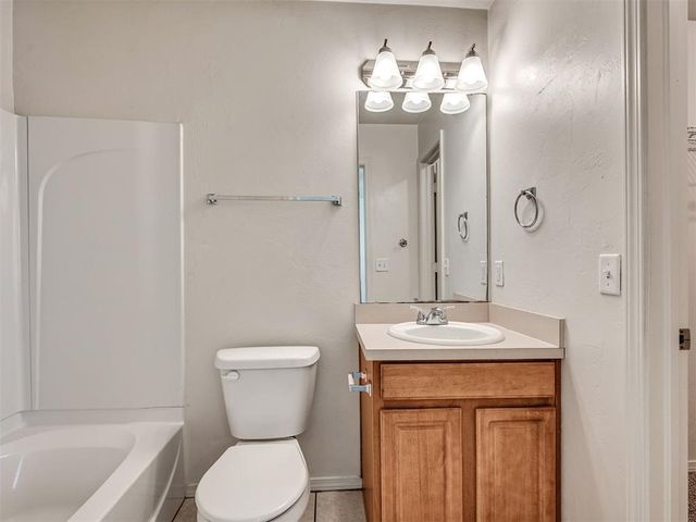 2805 NW 187th Terrace, Edmond, OK 73012
