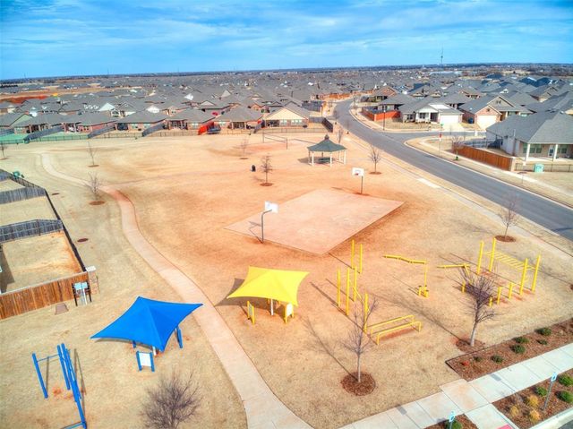 2805 NW 187th Terrace, Edmond, OK 73012
