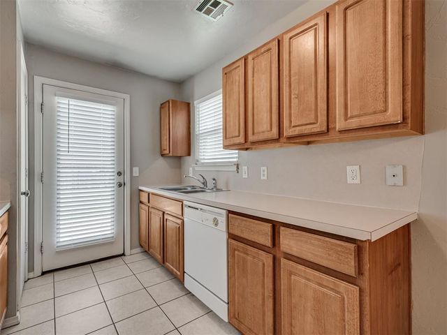 2805 NW 187th Terrace, Edmond, OK 73012