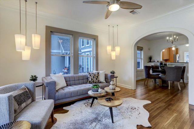 924 E 27th Street, Houston, TX 77009