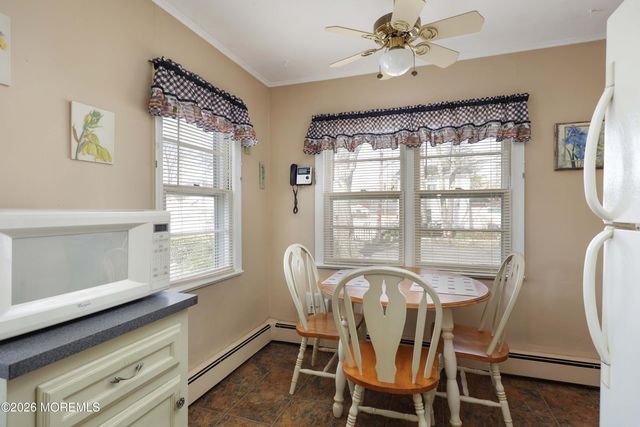 809 Shadylawn Way, Cliffwood Beach, NJ 07735