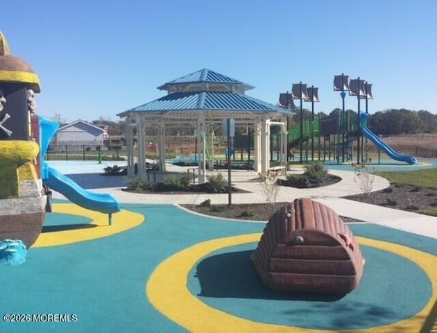 809 Shadylawn Way, Cliffwood Beach, NJ 07735