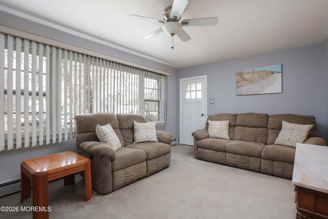 809 Shadylawn Way, Cliffwood Beach, NJ 07735