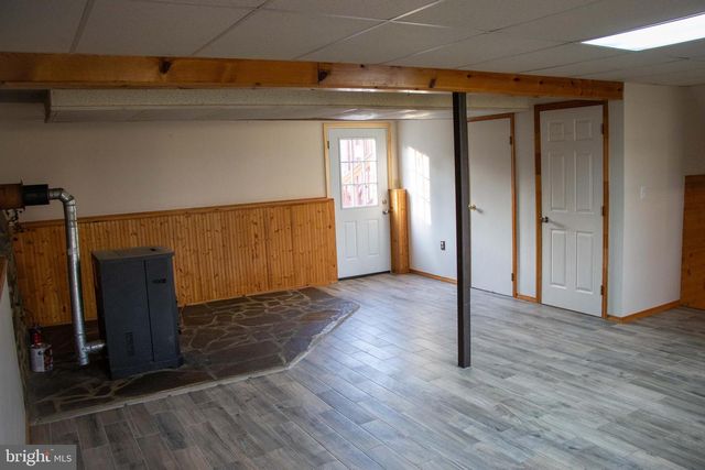 387 W RIDGE LOOP RD, Romney, WV 26757