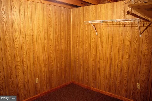 387 W RIDGE LOOP RD, Romney, WV 26757