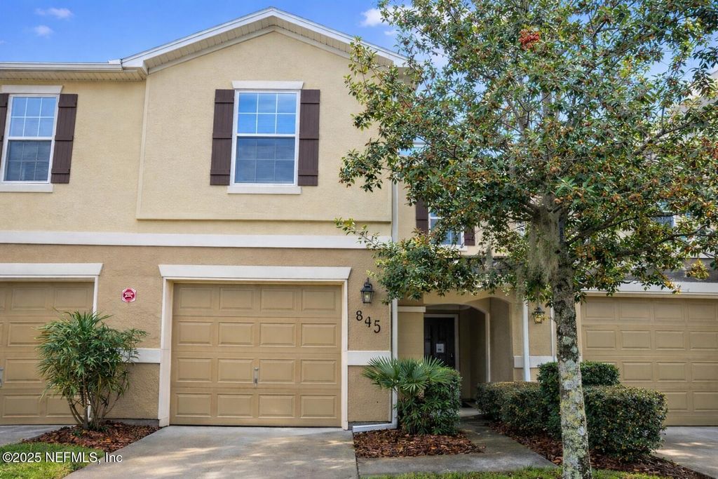 845 BLACK CHERRY DRIVE S Drive S, St. Johns, FL 32259