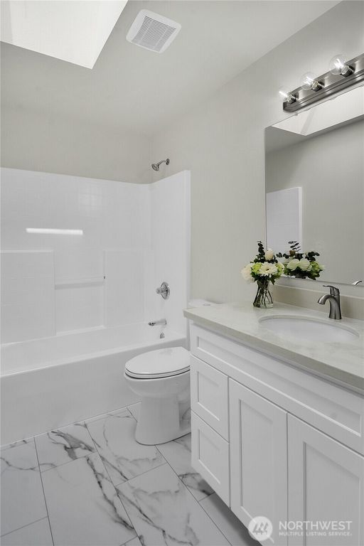 Image 13 of property listing at 20702 Anna Lane, Arlington, WA 98223