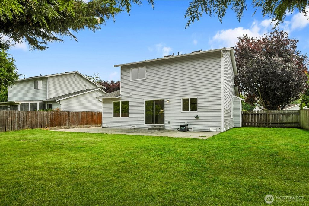 Image 19 of property listing at 20702 Anna Lane, Arlington, WA 98223