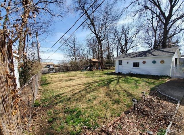 2806 Hilldale Avenue, St Louis, MO 63144