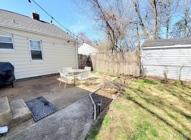 2806 Hilldale Avenue, St Louis, MO 63144