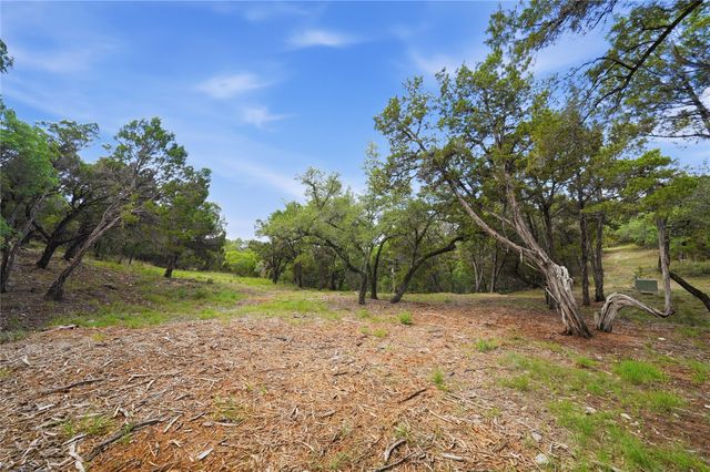 7301 Matisse Pointe DR, Jonestown, TX 78645
