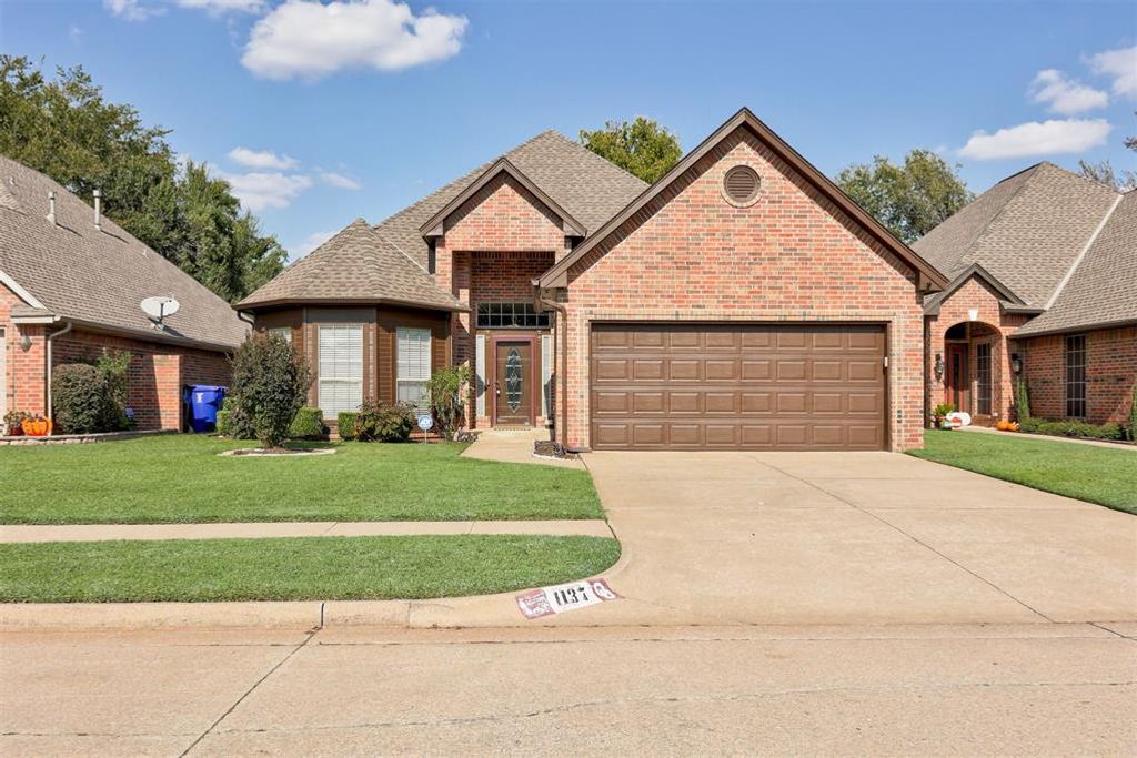 1137 Pinehurst Drive, Norman, OK 73072