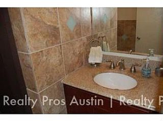 307 E 31st ST 101, Austin, TX 78705