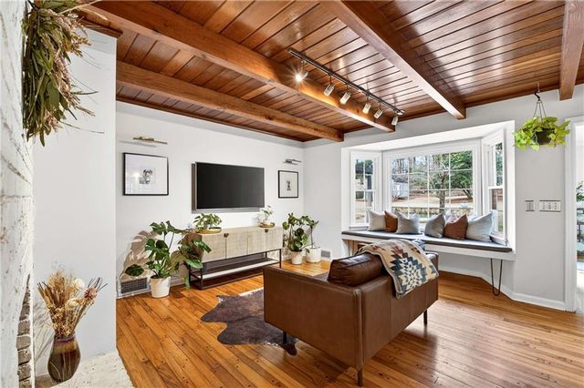 2500 Hawthorne NE Drive, Atlanta, GA 30345