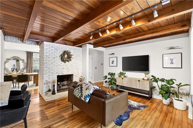 2500 Hawthorne NE Drive, Atlanta, GA 30345