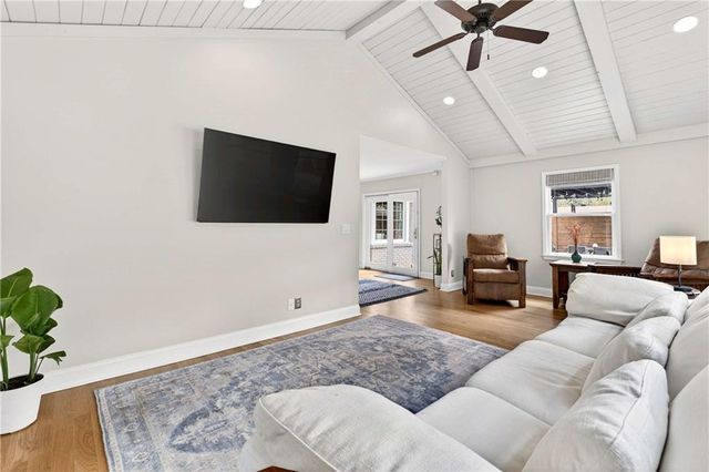 2500 Hawthorne NE Drive, Atlanta, GA 30345