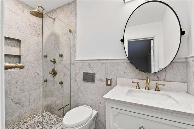 2500 Hawthorne NE Drive, Atlanta, GA 30345