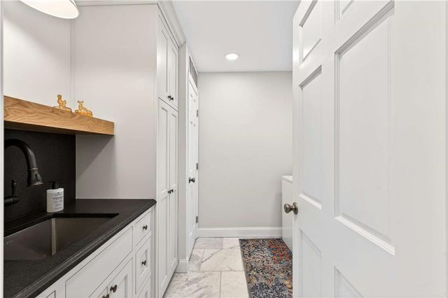 2500 Hawthorne NE Drive, Atlanta, GA 30345