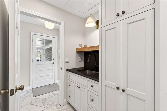 2500 Hawthorne NE Drive, Atlanta, GA 30345